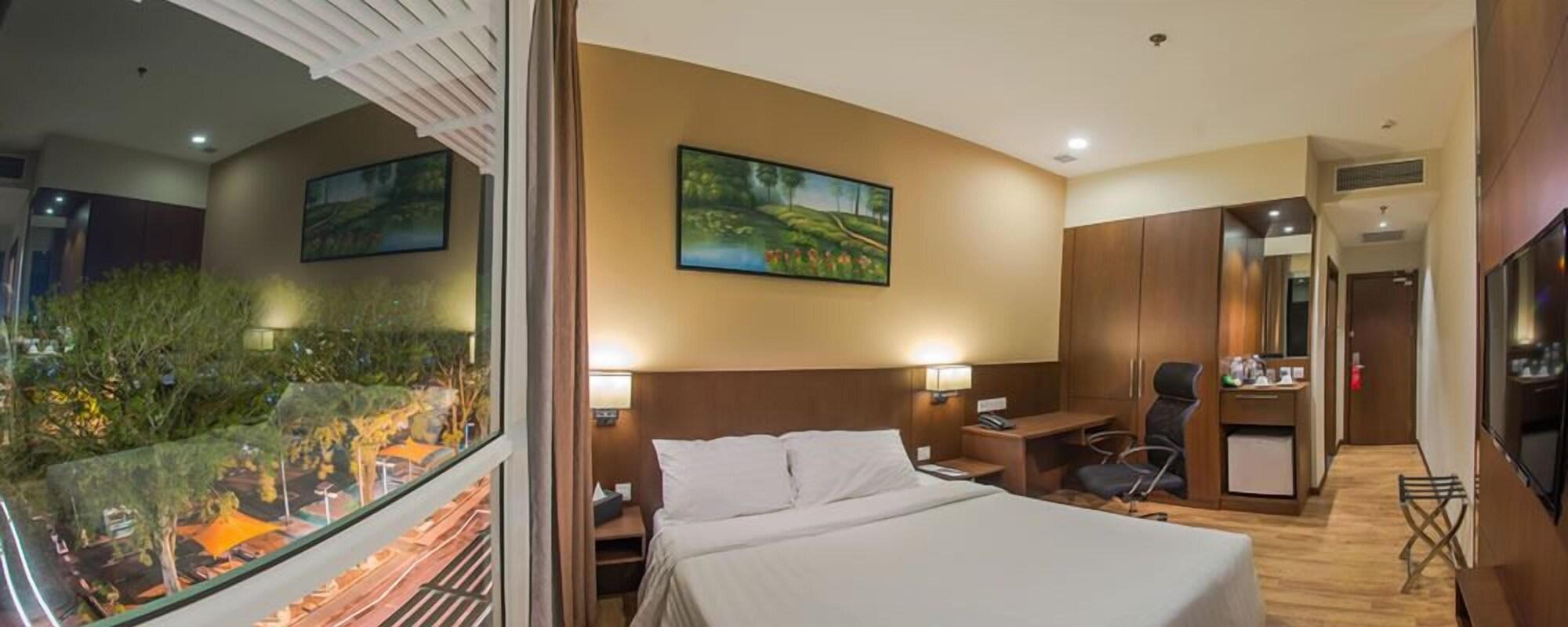 Keoja Hotel Kuala Belait Eksteriør billede