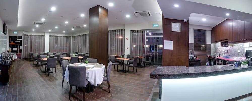 Keoja Hotel Kuala Belait Eksteriør billede