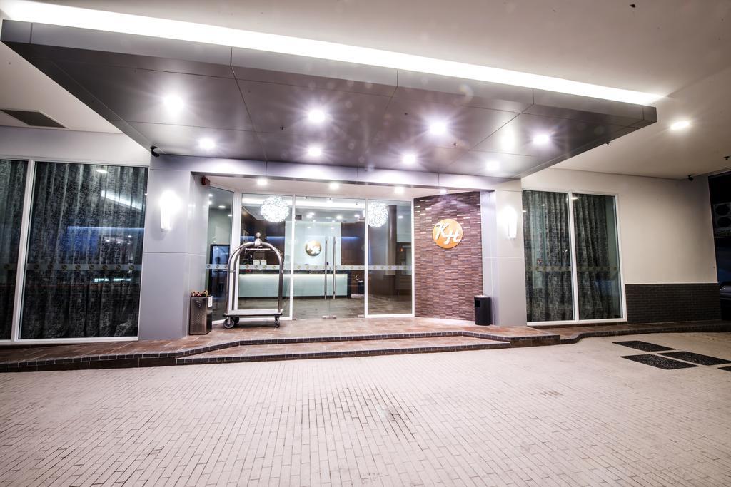 Keoja Hotel Kuala Belait Eksteriør billede