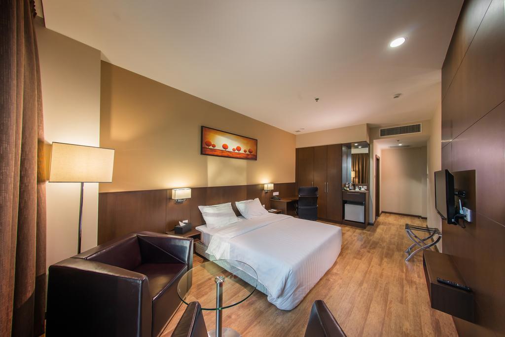 Keoja Hotel Kuala Belait Eksteriør billede